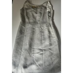 Tahari‎ Arthur S Levine Ivory With Silver Pattern Dress Nwt Size 14